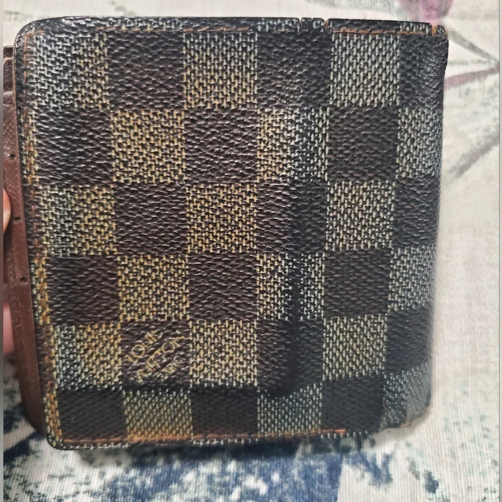Vintage Vouis Vuitton Wallet